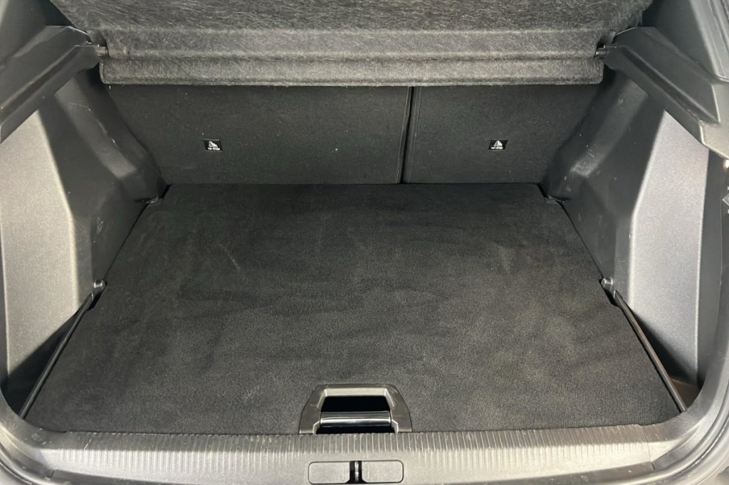 PEUGEOT 2008 PureTech 100 S S BVM6 Allure - ref: 1-313191 - Photo 11