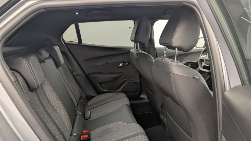 PEUGEOT 2008 PureTech 100 S S BVM6 Allure - ref: 1-313194 - Photo 10