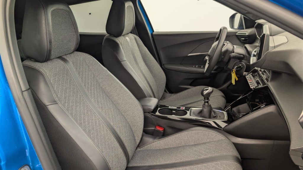 PEUGEOT 2008 PureTech 100 S S BVM6 Allure - ref: 1-313238 - Photo 15