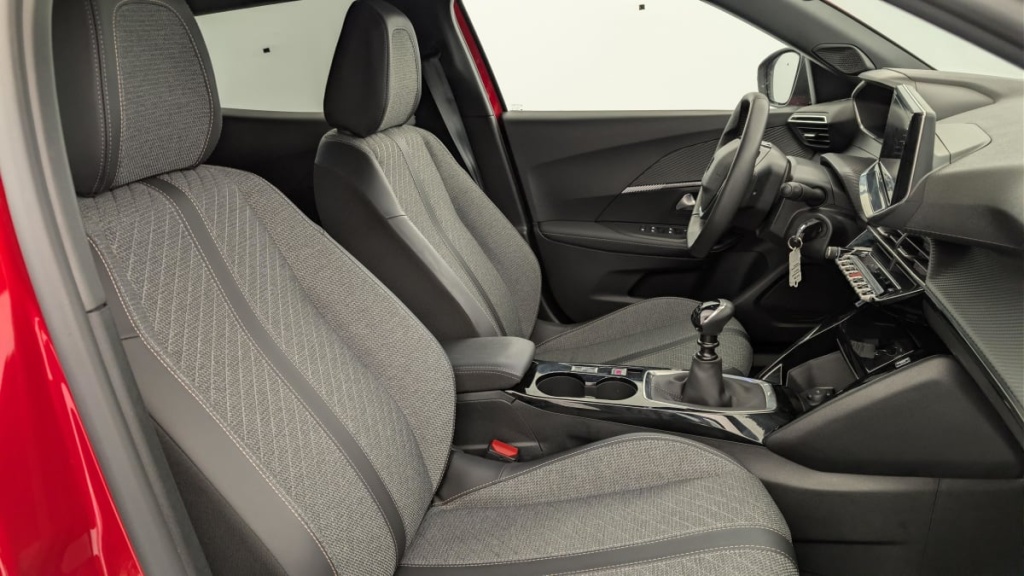 PEUGEOT 2008 PureTech 100 S S BVM6 Allure - ref: 1-313239 - Photo 9