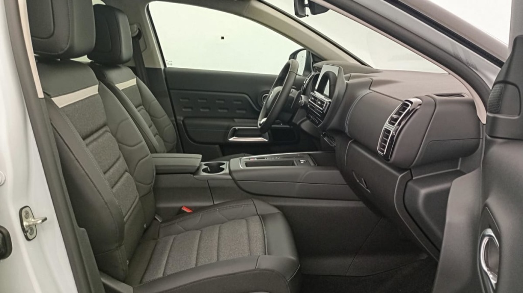 CITROEN C5 Aircross Hybride 136 e-DCS6 Plus - ref: 1-316687 - Photo 7