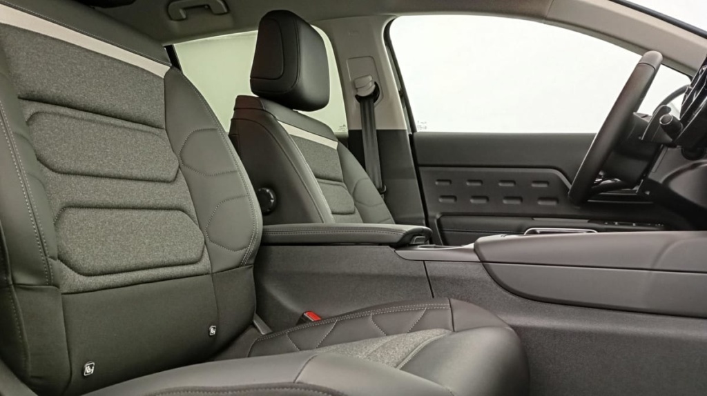 CITROEN C5 AIRCROSS Hybride 136 e-DCS6 Plus - ref: 1-316807 - Photo 7