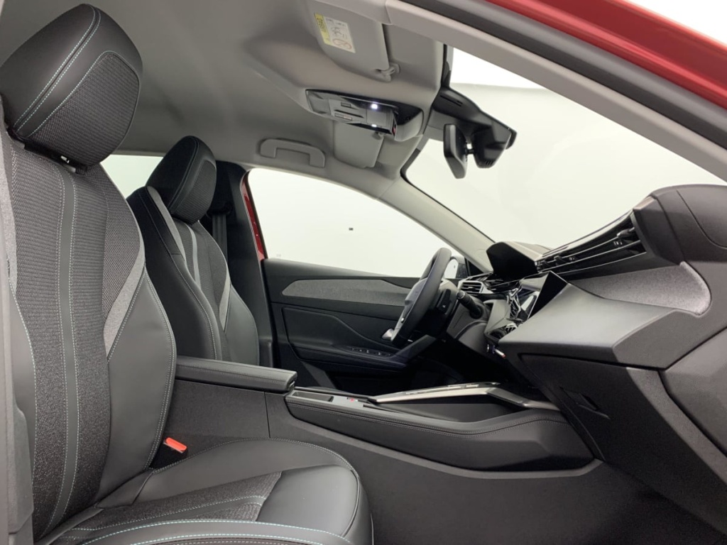 PEUGEOT 308 SW BlueHDi 130ch S S EAT8 Allure - ref: 1-319582 - Photo 7