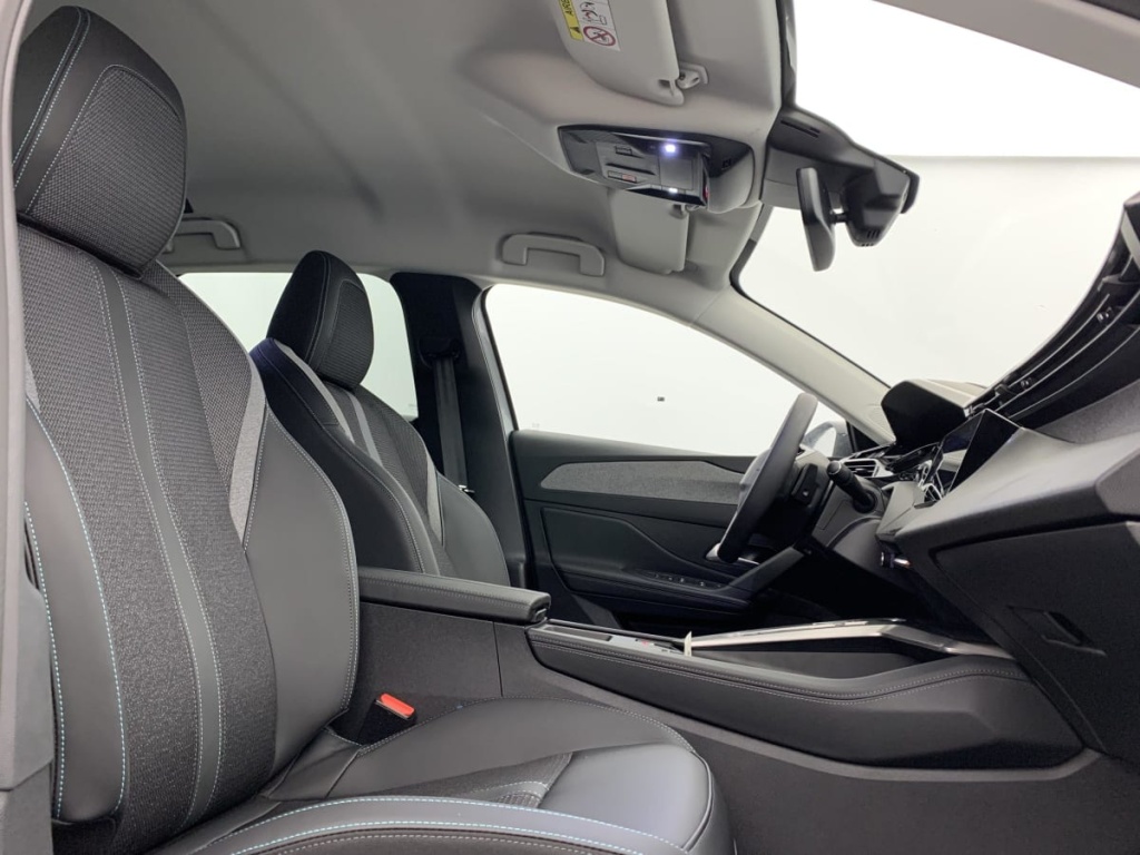 PEUGEOT 308 SW BlueHDi 130ch S S EAT8 Allure - ref: 1-319678 - Photo 7