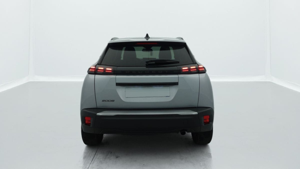 PEUGEOT 2008 PureTech 100 S S BVM6 Allure - ref: 1-320361 - Photo 5