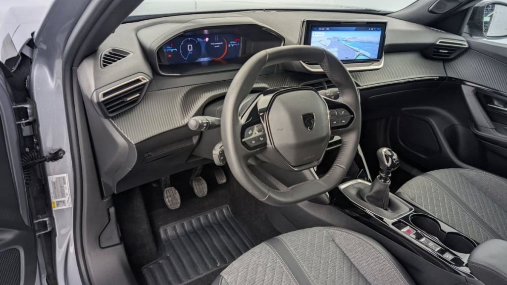 PEUGEOT 2008 PureTech 100 S S BVM6 Allure - ref: 1-320375 - Photo 13