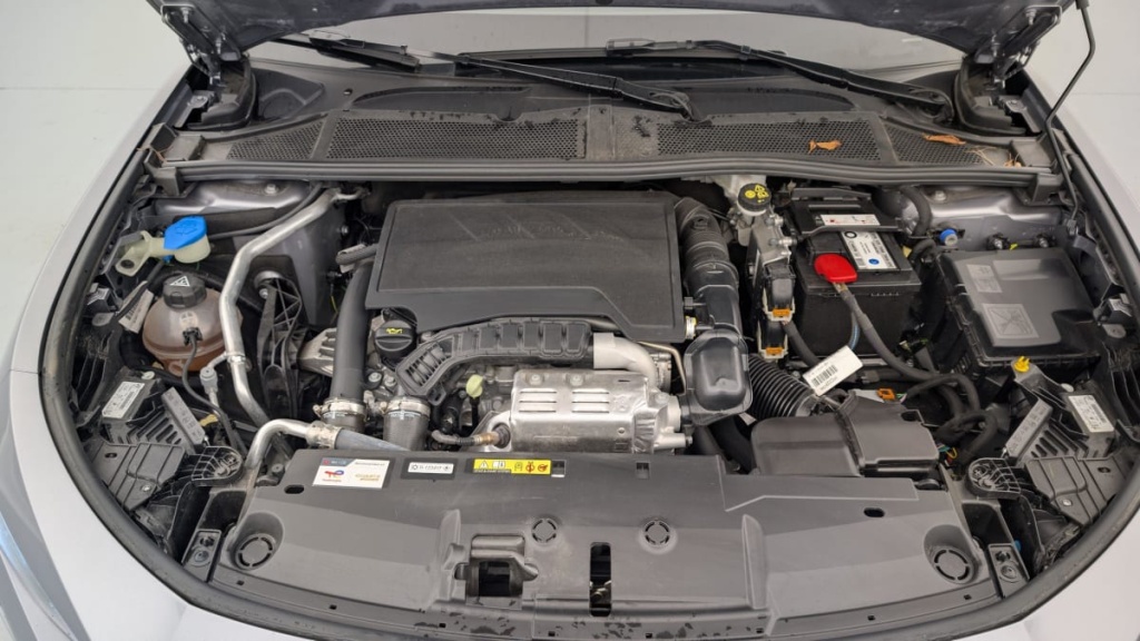 PEUGEOT 408 PureTech 130 ch S S EAT8 Allure - ref: 1-320438 - Photo 19