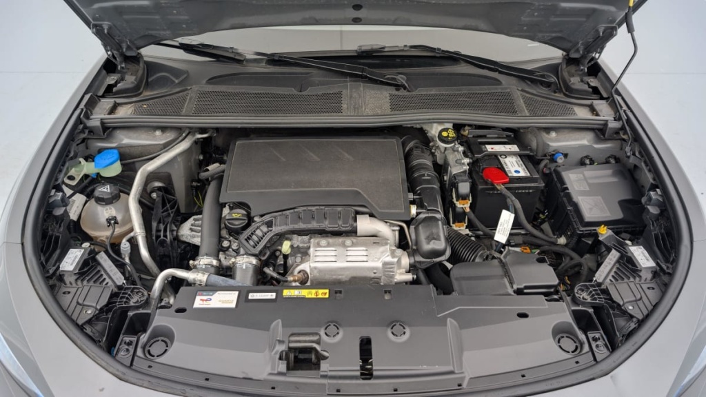 PEUGEOT 408 PureTech 130 ch S S EAT8 Allure - ref: 1-320447 - Photo 20