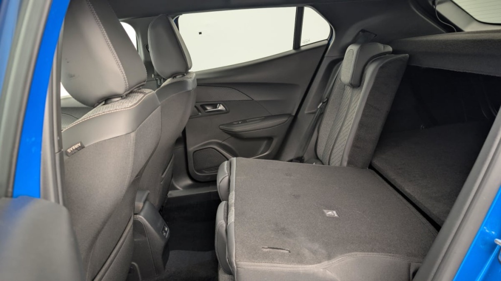 PEUGEOT 2008 PureTech 100 S S BVM6 Allure - ref: 1-320495 - Photo 10