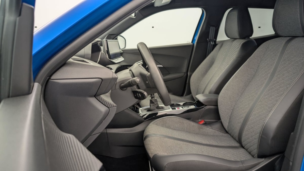 PEUGEOT 2008 PureTech 100 S S BVM6 Allure - ref: 1-320495 - Photo 14