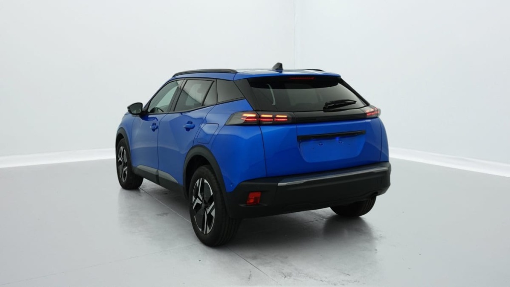 PEUGEOT 2008 PureTech 100 S S BVM6 Allure - ref: 1-320495 - Photo 4
