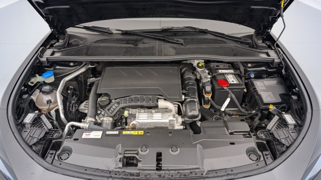 PEUGEOT 408 PureTech 130 ch S S EAT8 Allure - ref: 1-320678 - Photo 19