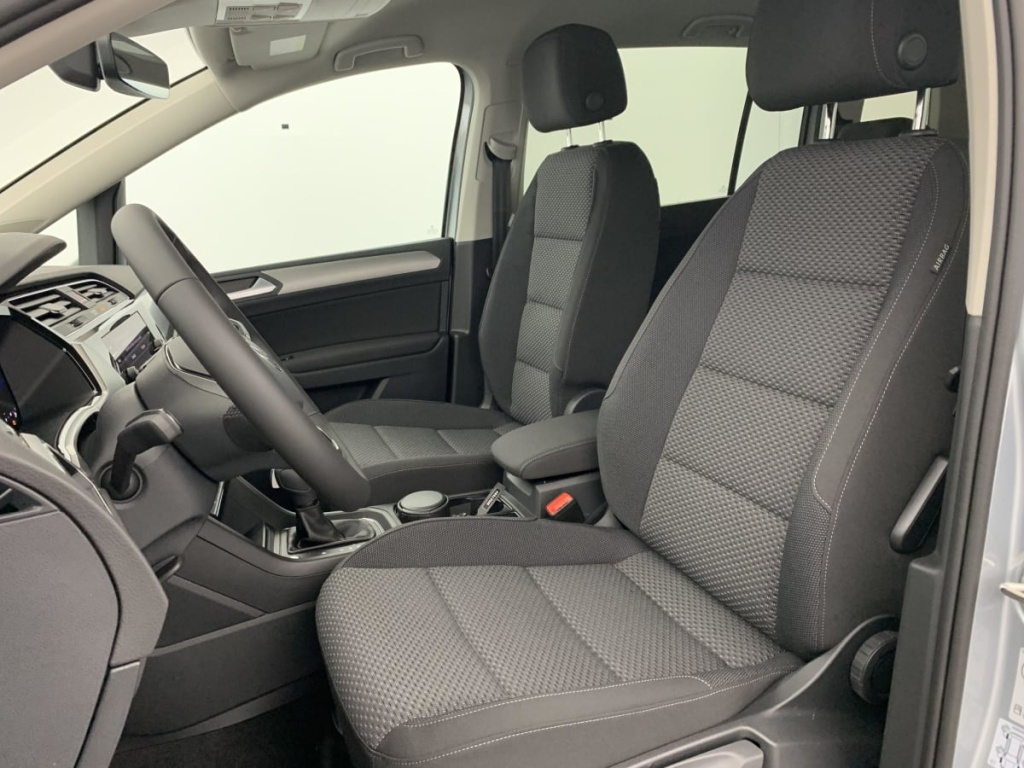 VOLKSWAGEN TOURAN 1.5 TSI EVO 150 DSG7 7pl VW Edition - ref: 1-324026 - Photo 16