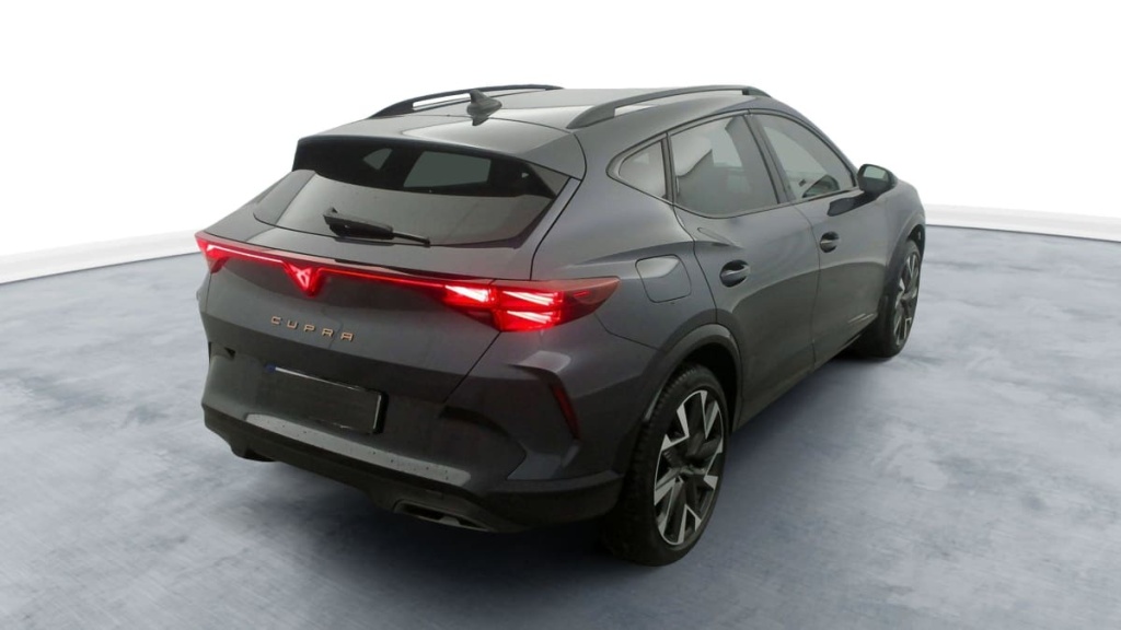 CUPRA FORMENTOR NOUVEAU 1.5 ETSI HYBRID 150 CH DSG7 V - ref: 1-324206 - Photo 6