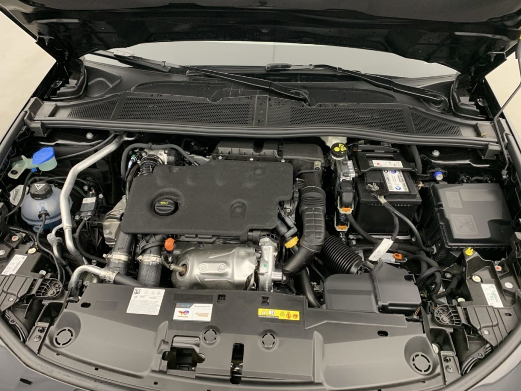 PEUGEOT 308 BlueHDi 130ch S S EAT8 GT - ref: 1-325291 - Photo 18