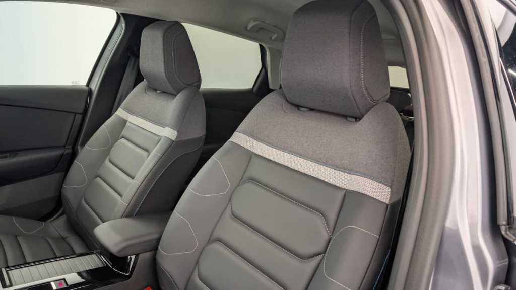 CITROEN C4 PureTech 130 BVM6 Max - ref: 1-325453 - Photo 14