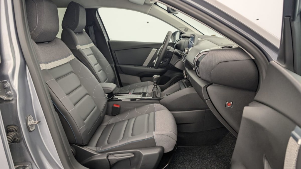CITROEN C4 PureTech 130 BVM6 Max - ref: 1-325453 - Photo 7
