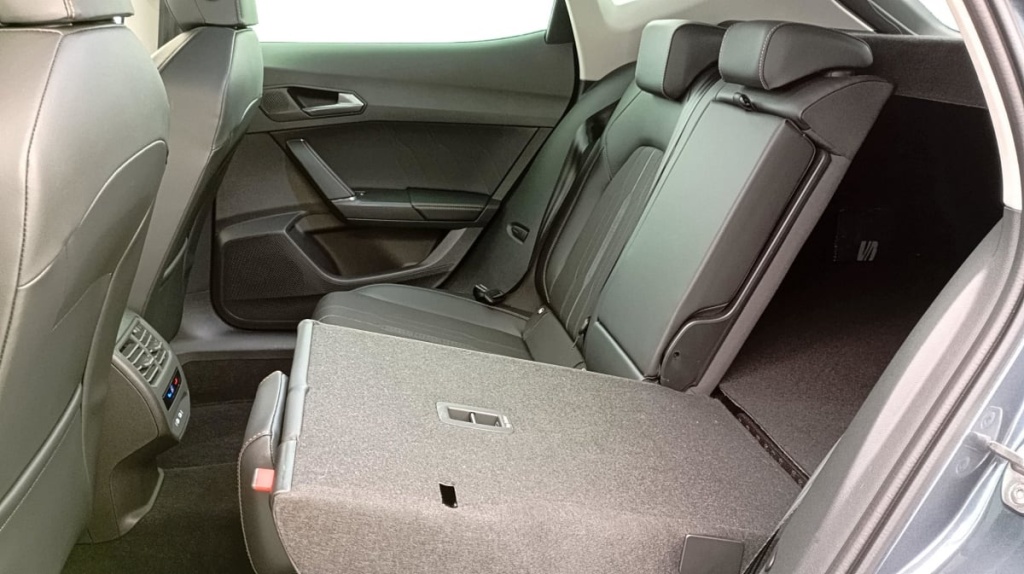 CUPRA FORMENTOR 1.4 e-HYBRID 204 ch DSG6 V - ref: 1-326653 - Photo 10