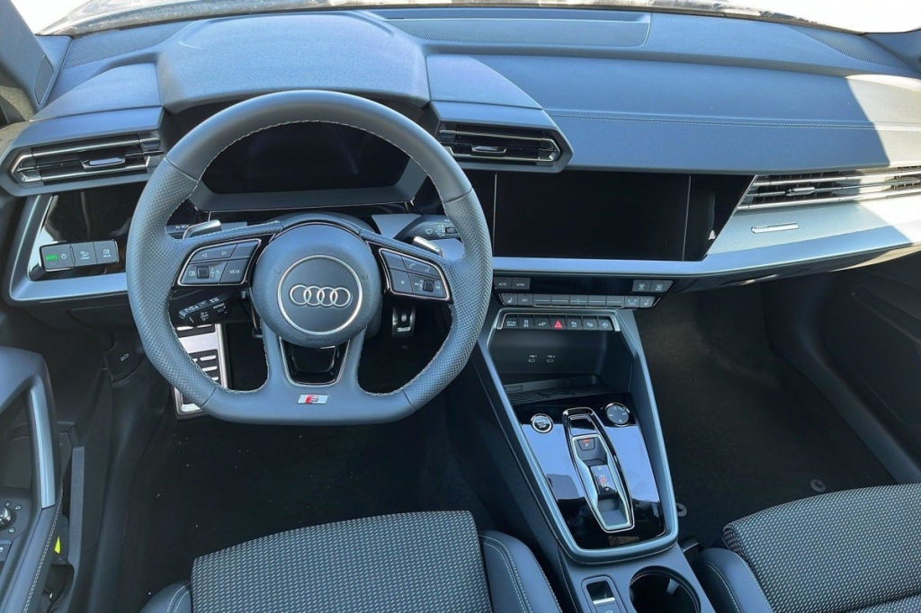 AUDI A3 SPORTBACK NOUVELLE 45 TFSI E HYBRIDE RECHARGEABLE 272 S TRONIC 6 S LINE - ref: 1-326825 - Photo 12