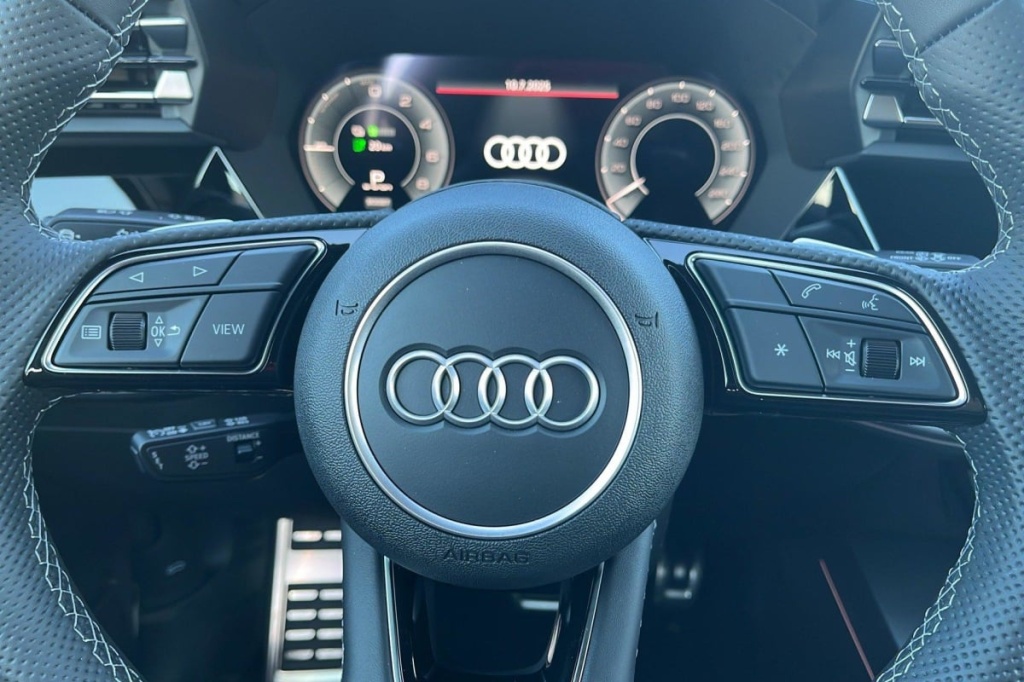 AUDI A3 SPORTBACK NOUVELLE 45 TFSI E HYBRIDE RECHARGEABLE 272 S TRONIC 6 S LINE - ref: 1-326825 - Photo 14