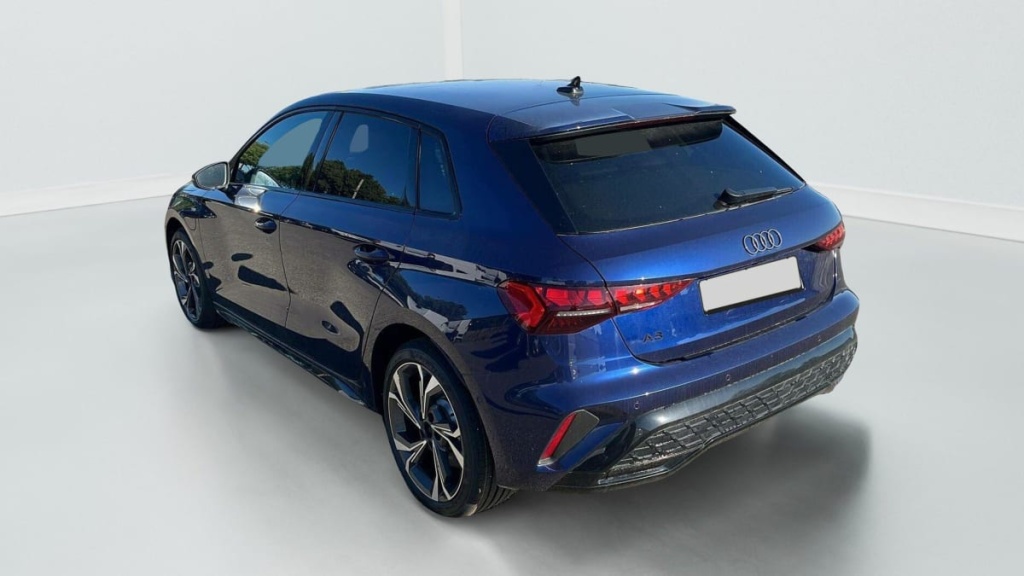 AUDI A3 SPORTBACK NOUVELLE 45 TFSI E HYBRIDE RECHARGEABLE 272 S TRONIC 6 S LINE - ref: 1-326825 - Photo 4