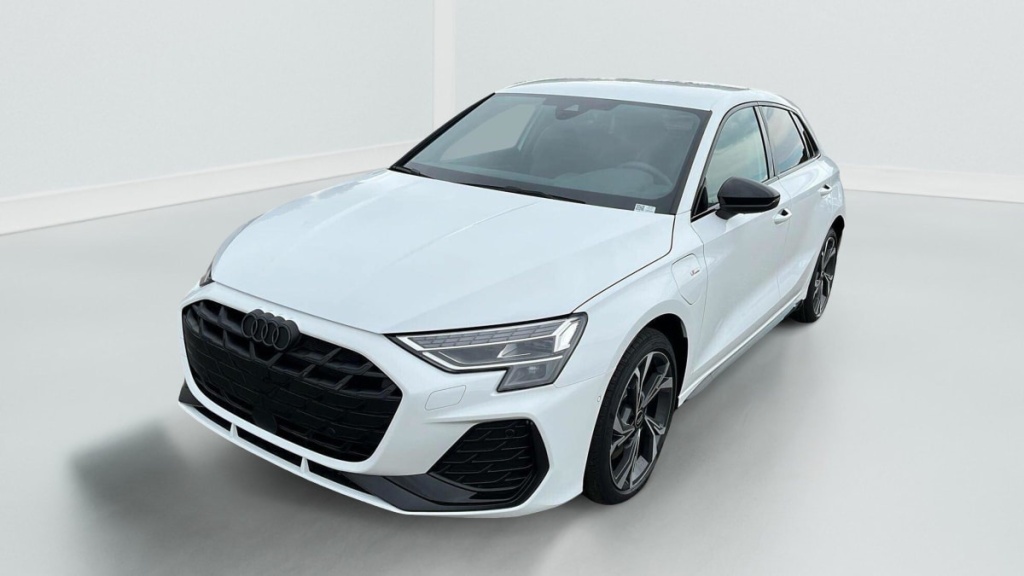AUDI A3 SPORTBACK NOUVELLE 45 TFSI E HYBRIDE RECHARGEABLE 272 S TRONIC 6 S LINE - ref: 1-326827 - Photo 3