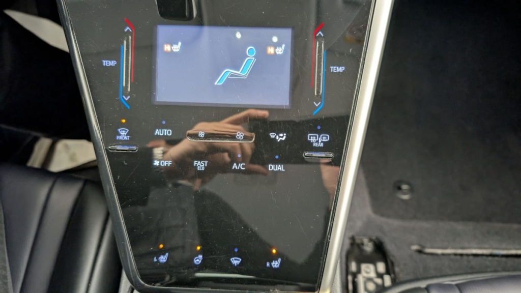 TOYOTA MIRAI Hydrogene 154 ch Dynamic - ref: 1-327568 - Photo 18