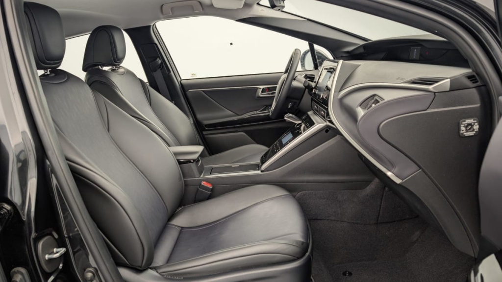 TOYOTA MIRAI Hydrogene 154 ch Dynamic - ref: 1-327568 - Photo 7