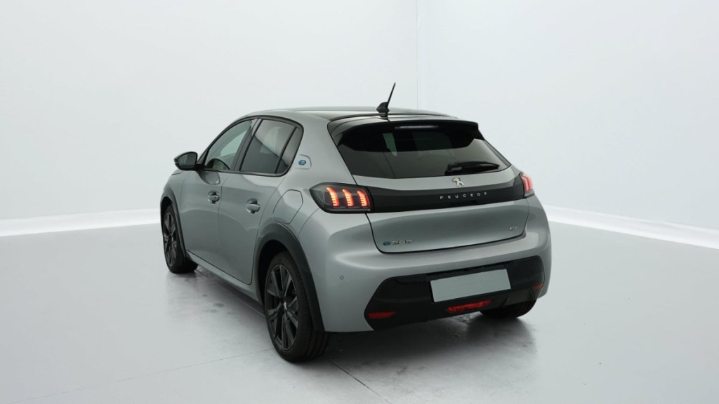 PEUGEOT 208 ELECTRIQUE 50 KWH 136CH GT - ref: 1-328018 - Photo 4