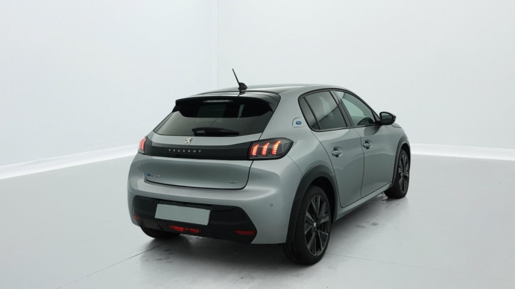 PEUGEOT 208 ELECTRIQUE 50 KWH 136CH GT - ref: 1-328018 - Photo 6