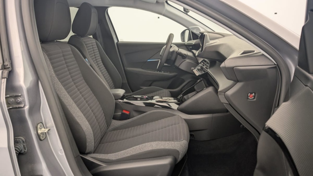 PEUGEOT 208 ELECTRIQUE 50 KWH 136CH STYLE - ref: 1-328372 - Photo 7