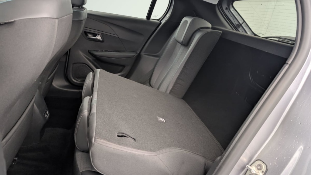 PEUGEOT 208 ELECTRIQUE 50 kWh 136ch Allure Pack - ref: 1-328391 - Photo 10