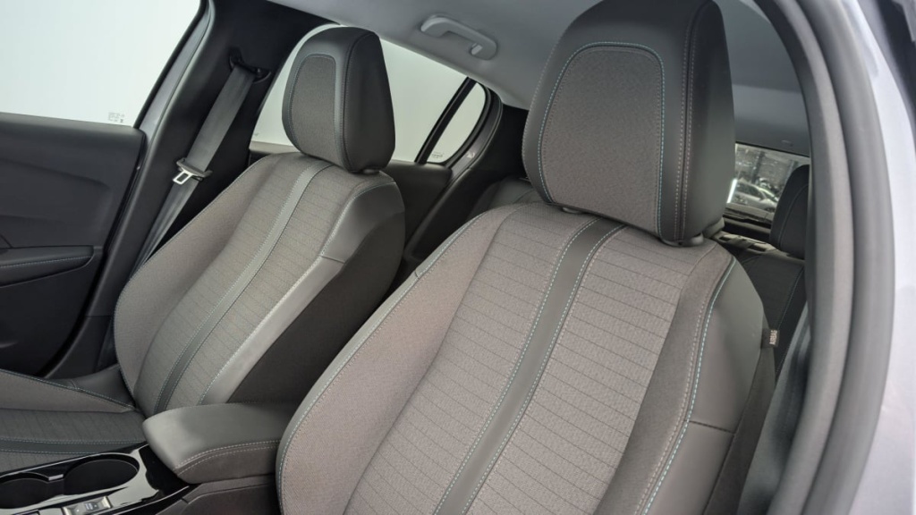 PEUGEOT 208 ELECTRIQUE 50 kWh 136ch Allure Pack - ref: 1-328391 - Photo 14