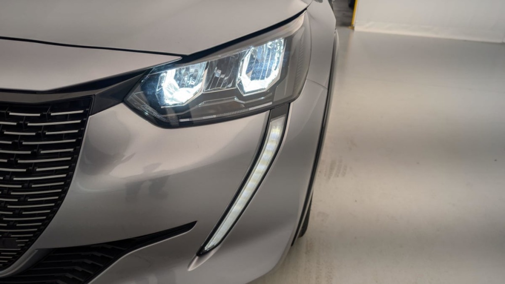 PEUGEOT 208 ELECTRIQUE 50 kWh 136ch Allure Pack - ref: 1-328391 - Photo 20