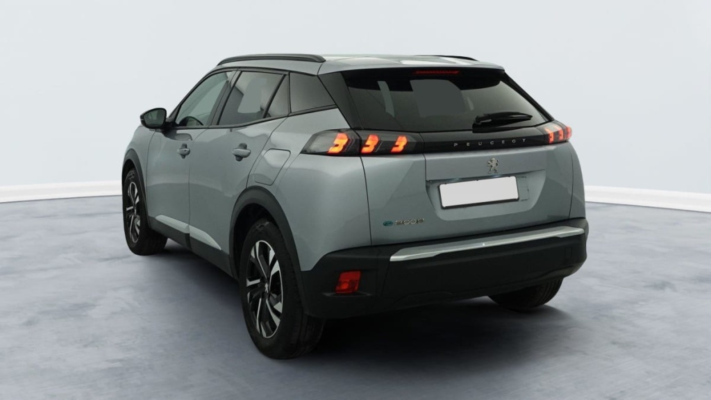PEUGEOT 2008 ELECTRIQUE 136 CH ALLURE - ref: 1-328888 - Photo 4