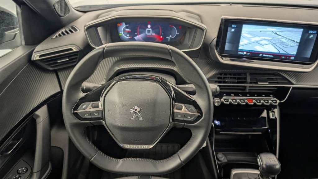 PEUGEOT 2008 PureTech 130 S S BVM6 Allure Pack - ref: 1-328912 - Photo 12