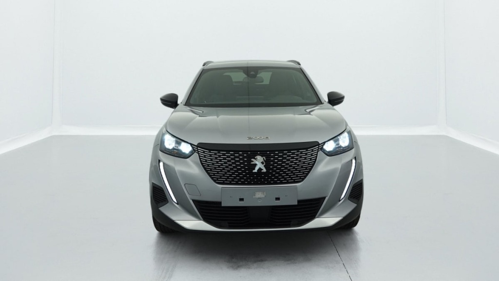 PEUGEOT 2008 PureTech 130 S S BVM6 Allure Pack - ref: 1-328912 - Photo 2