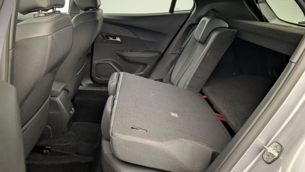 PEUGEOT 2008 ELECTRIQUE 136 CH ALLURE PACK - ref: 1-329240 - Photo 10