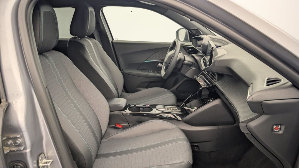 PEUGEOT 2008 ELECTRIQUE 136 CH ALLURE PACK - ref: 1-329240 - Photo 7
