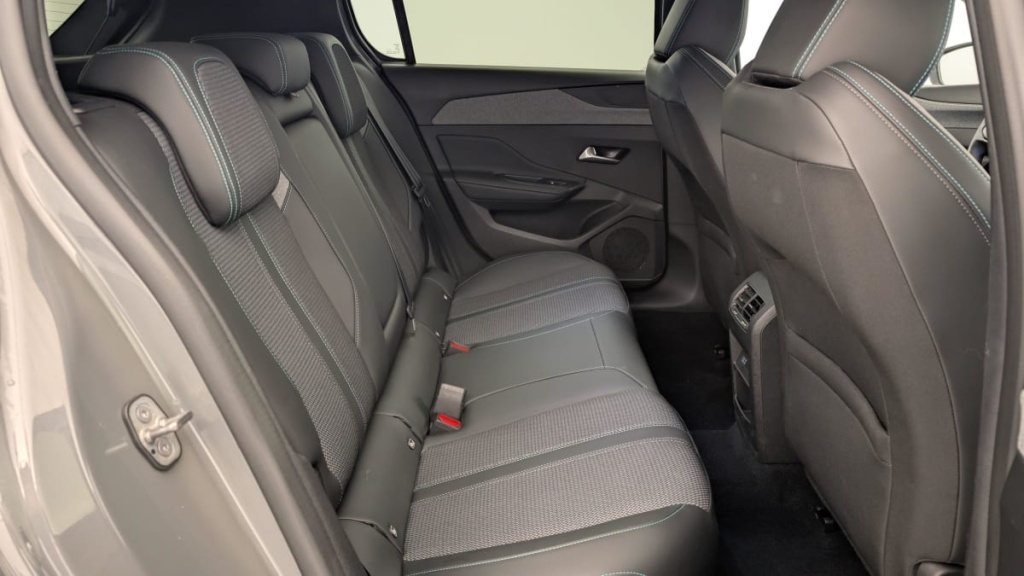 PEUGEOT 308 PureTech 130ch S S BVM6 Allure Pack - ref: 1-329534 - Photo 10