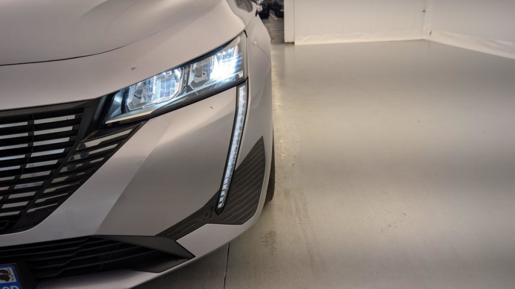PEUGEOT 308 PureTech 130ch S S BVM6 Allure - ref: 1-329541 - Photo 20