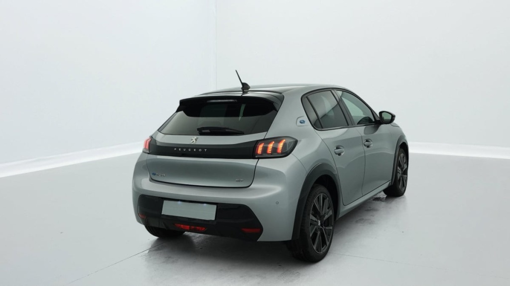 PEUGEOT 208 ELECTRIQUE 50 KWH 136CH GT - ref: 1-329927 - Photo 6