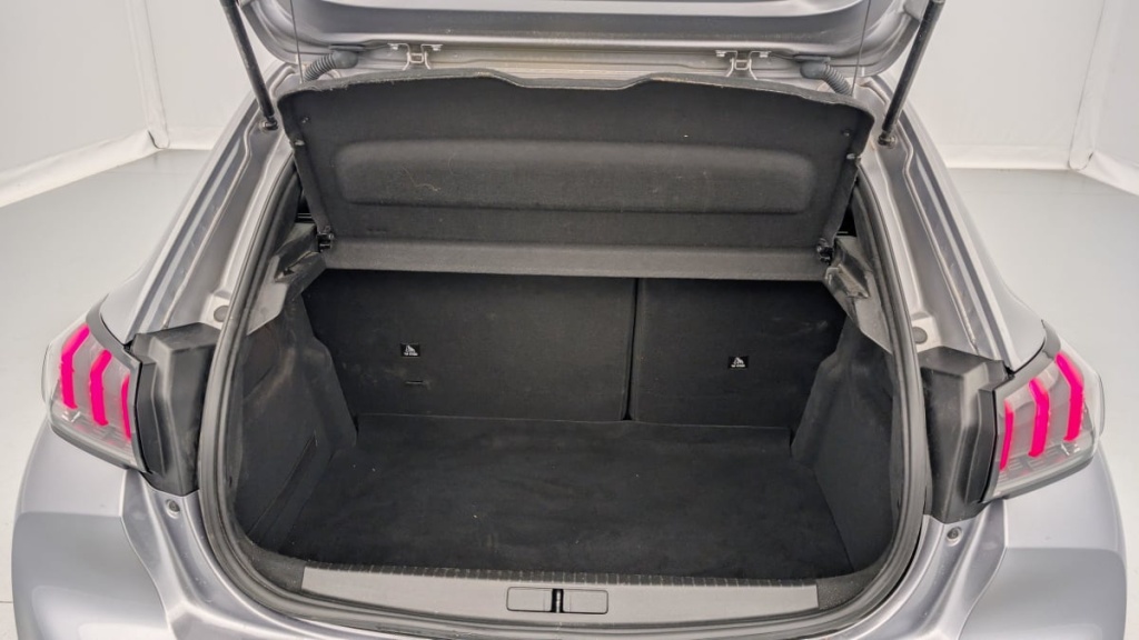 PEUGEOT 208 ELECTRIQUE 50 kWh 136ch Allure Pack - ref: 1-330043 - Photo 9