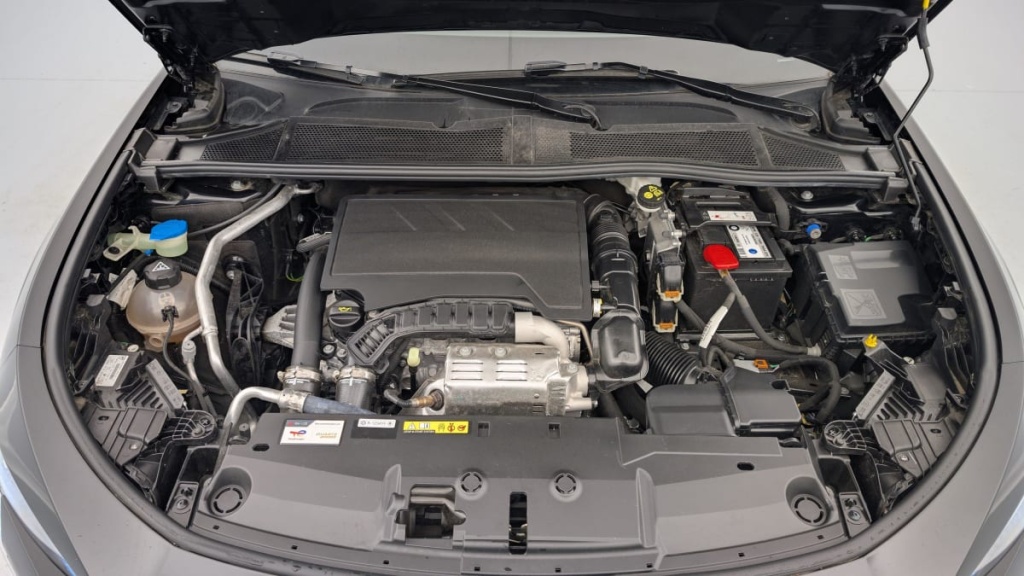 PEUGEOT 408 PureTech 130 ch S S EAT8 Allure - ref: 1-330045 - Photo 19