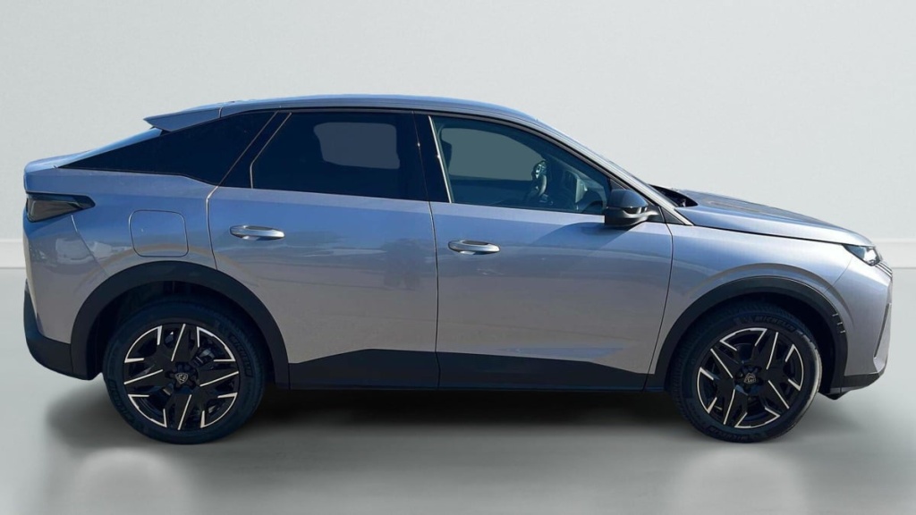 PEUGEOT 3008 Hybrid 145 e-DCS6 Allure - ref: 1-330121 - Photo 8