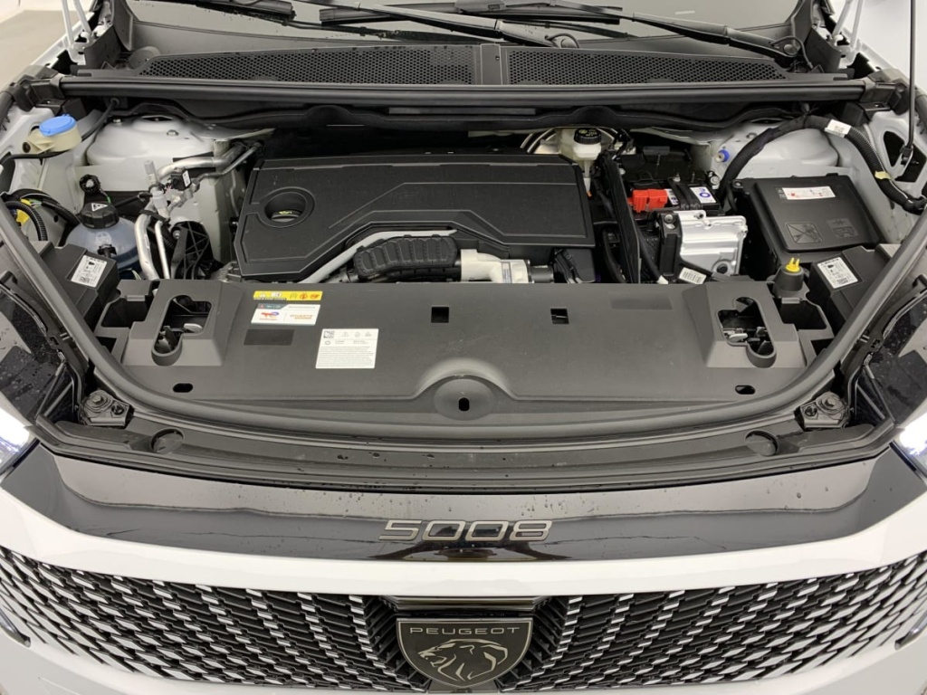 PEUGEOT 5008 Hybrid 145 e-DCS6 GT - ref: 1-330399 - Photo 16