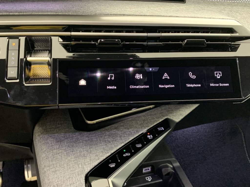 PEUGEOT 5008 Hybrid 145 e-DCS6 GT - ref: 1-330399 - Photo 18