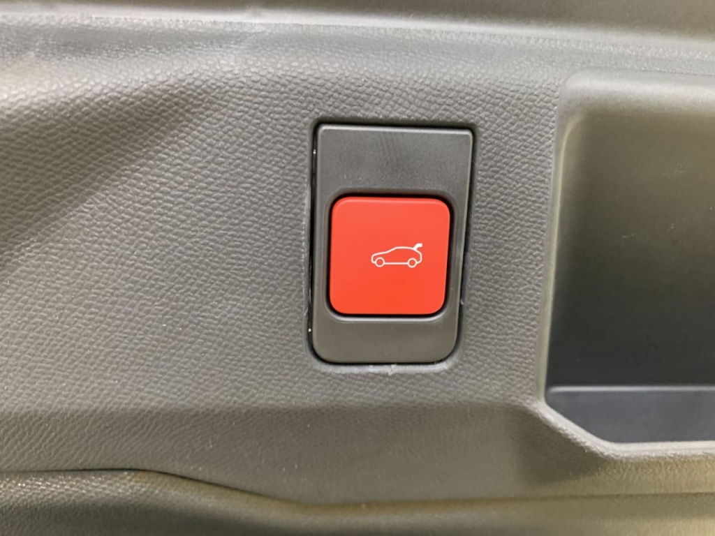 PEUGEOT 5008 Hybrid 145 e-DCS6 GT - ref: 1-330399 - Photo 20