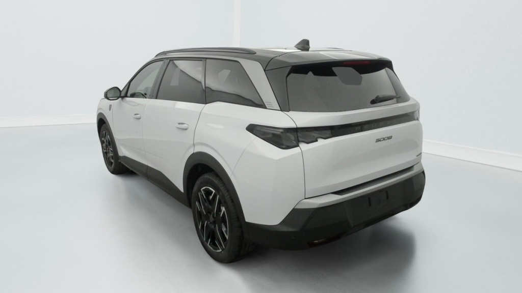 PEUGEOT 5008 Hybrid 145 e-DCS6 GT - ref: 1-330399 - Photo 5