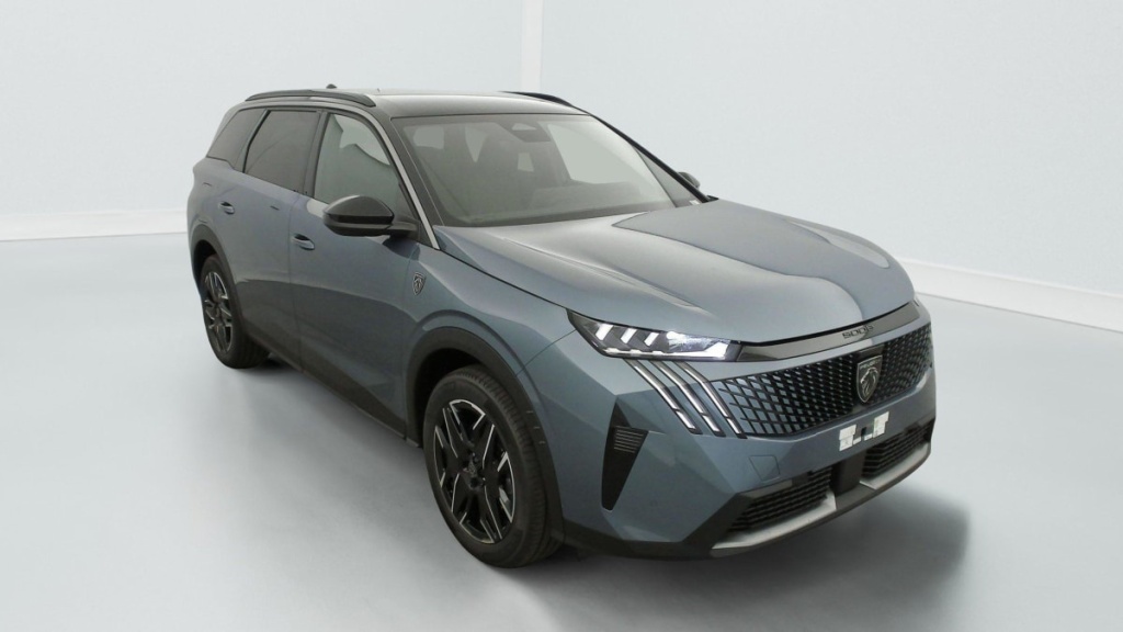 PEUGEOT 5008 Hybrid 145 e-DCS6 GT - ref: 1-330402 - Photo 1